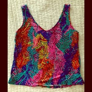 Lilly Pulitzer V Neck Summer Tank Medium